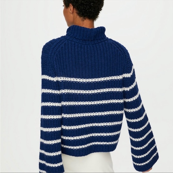 Aritzia The Group Babaton Degas Alpaca Crop Sweater in Pure Indigo Escape - Picture 7 of 7